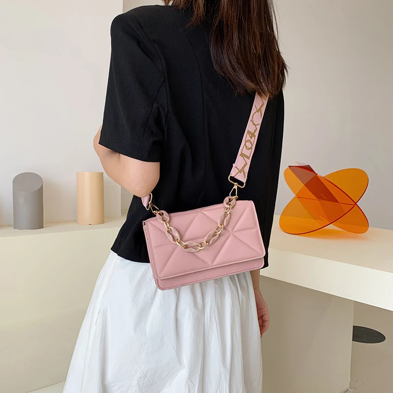 

Messenger Shoulder Chain Fashion Women New Bag Leather Embossed Strap Crossbody Wide Bag Purse Handbags Luxury Small Bag Square