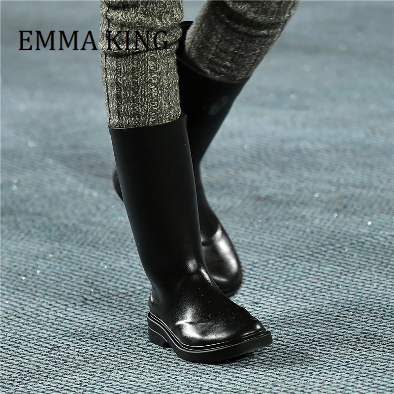 

Autumn Winter Women Rubber Tall Rain Boots Female Waterproof Thick Sole Slip On Mid-Calf Boots Fashion Women Runway Shoes Big40