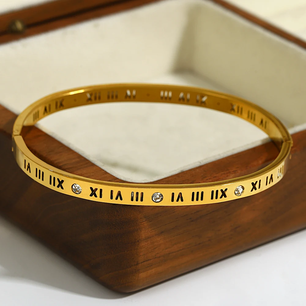 

New Design Roman Numerals Stainless Steel Bracelets Bangles For Women Men Chic Gold Color Rhinestone Cuff Bracelet Jewelry Gift