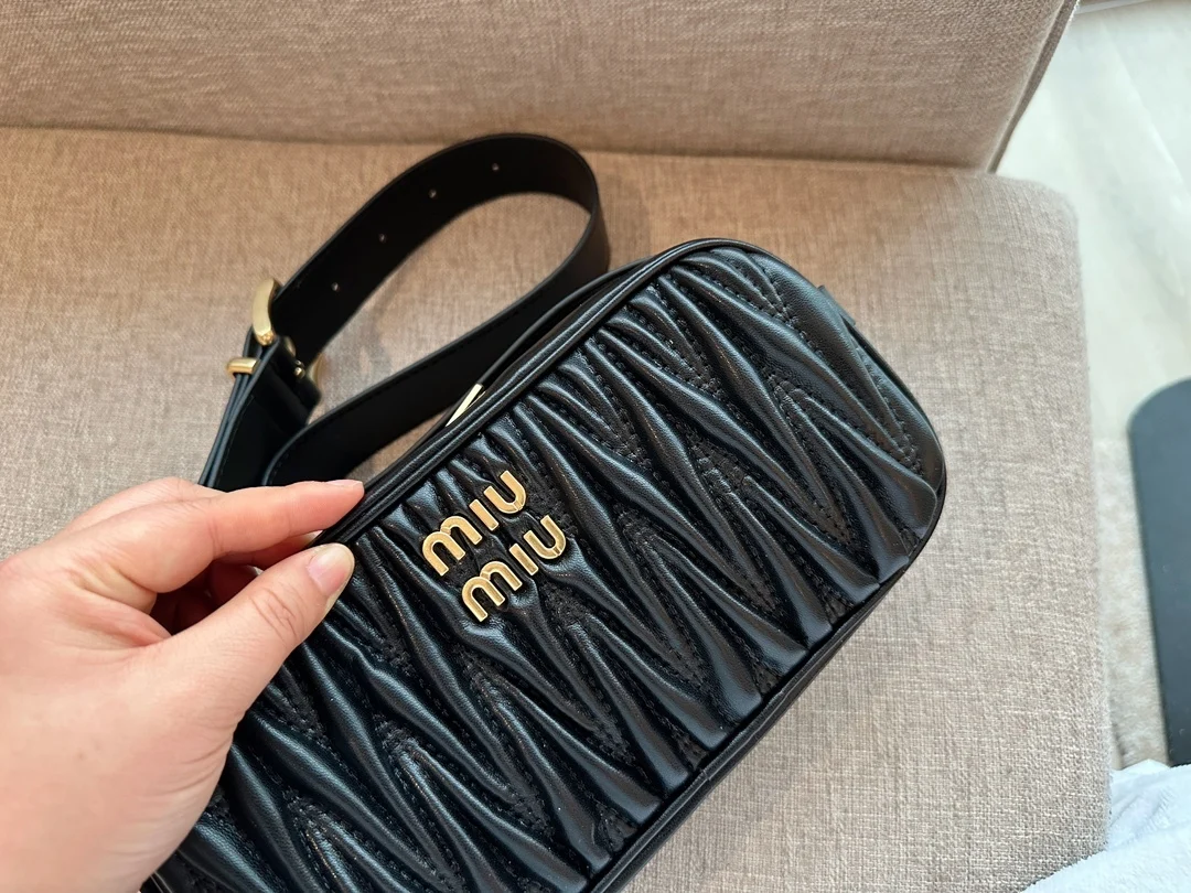 Miumiu Tote Cope 1:1 2024 Новая Женская Сумка-кошелек Через Плечо Модные Сумки Почтальона