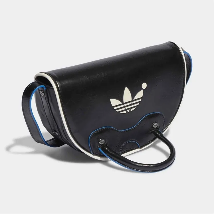 Рисунок 3 - Сумка на плечо Adidas Blue Ver