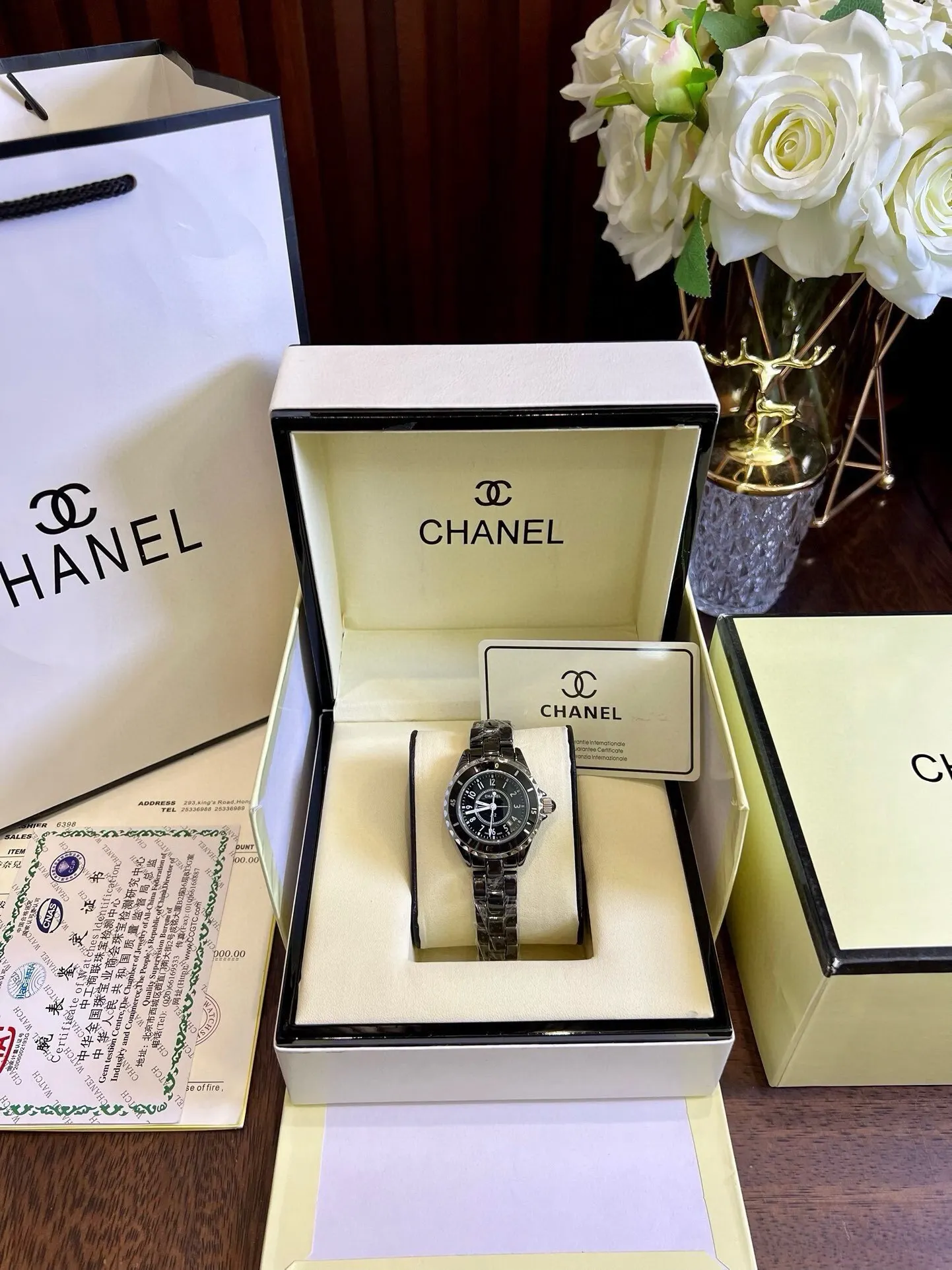 Mechanical - это роскошные ретро механические часы от ведущих брендов.