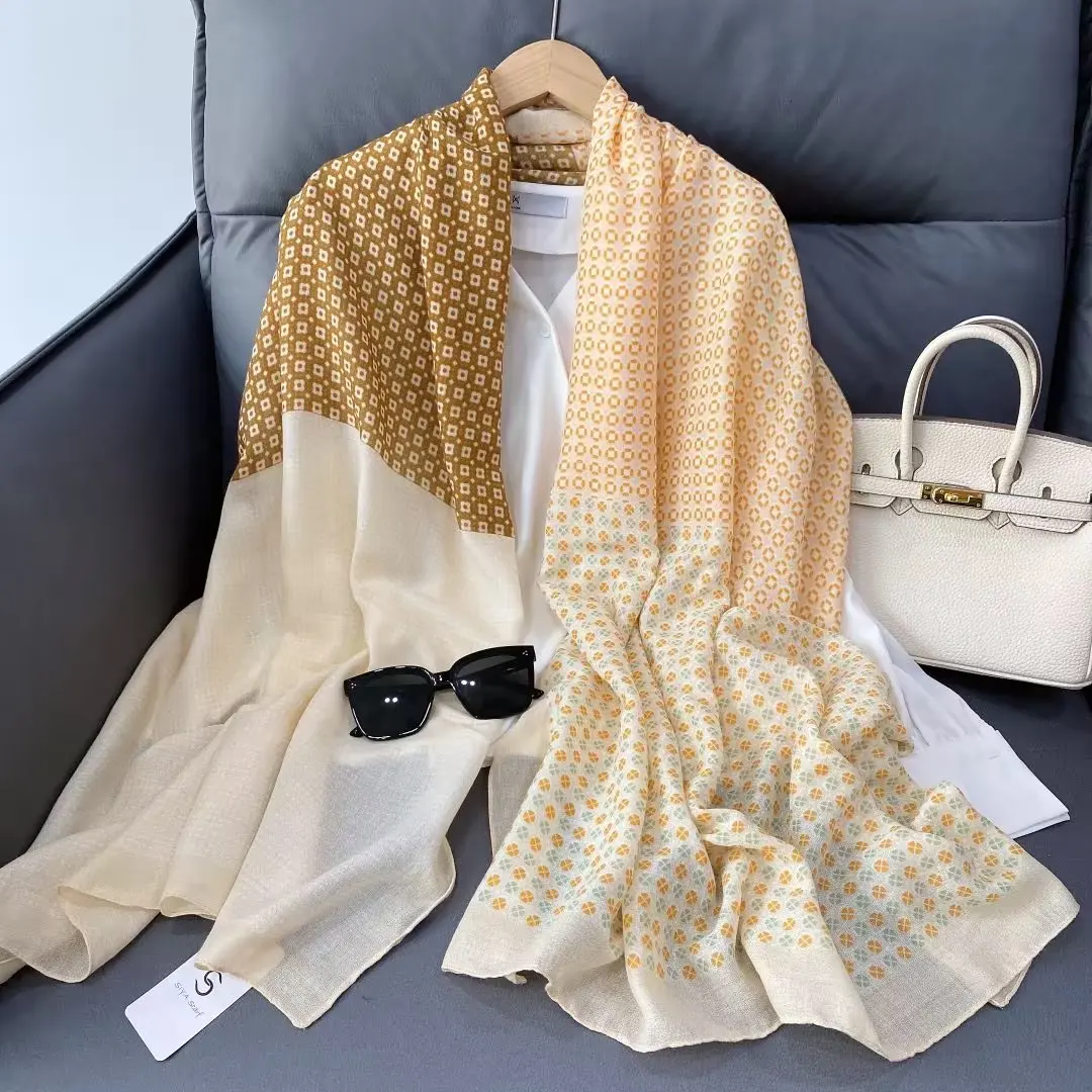

Luxury Brand 2022 Autumn Winter Women Scarf Beach Shawl Cotton Lady Fashion Chain Scarves Bandana Pashmina Wrap Hijab Muffler