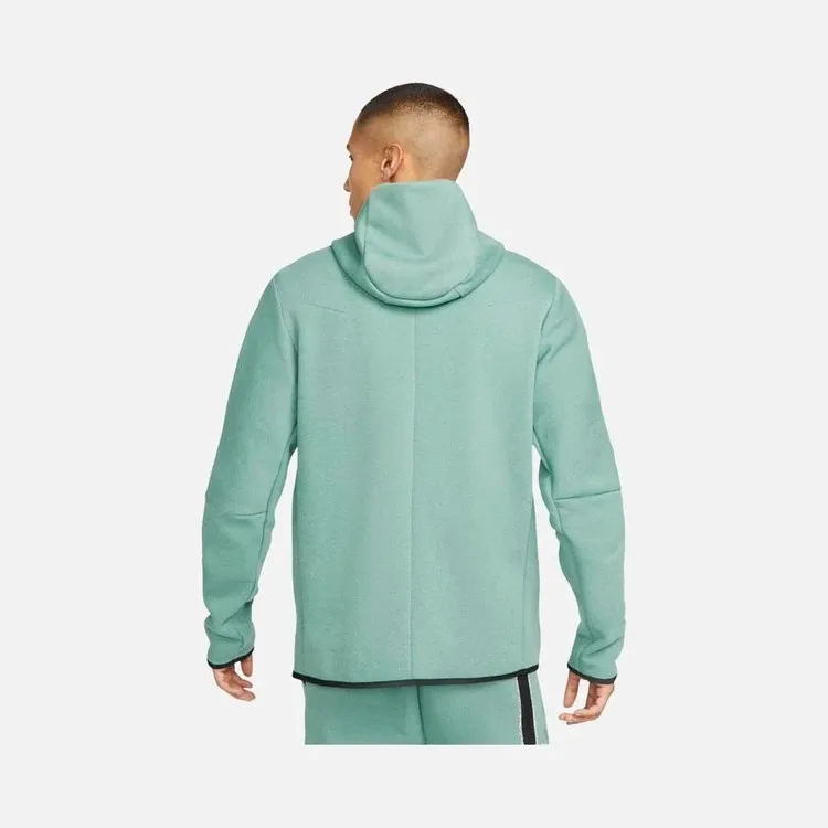 Рисунок 4 - Nike Спортивная одежда Tech Fleece
