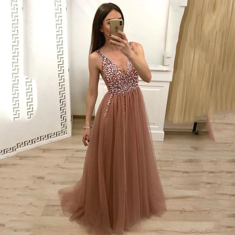 Купи New Arrivals Deep V Neck A Line Prom Dresses Sleeveless Sequin Beaded Prom Gowns Floor Length Evening Gowns Party Dress за 4,608 рублей в магазине AliExpress