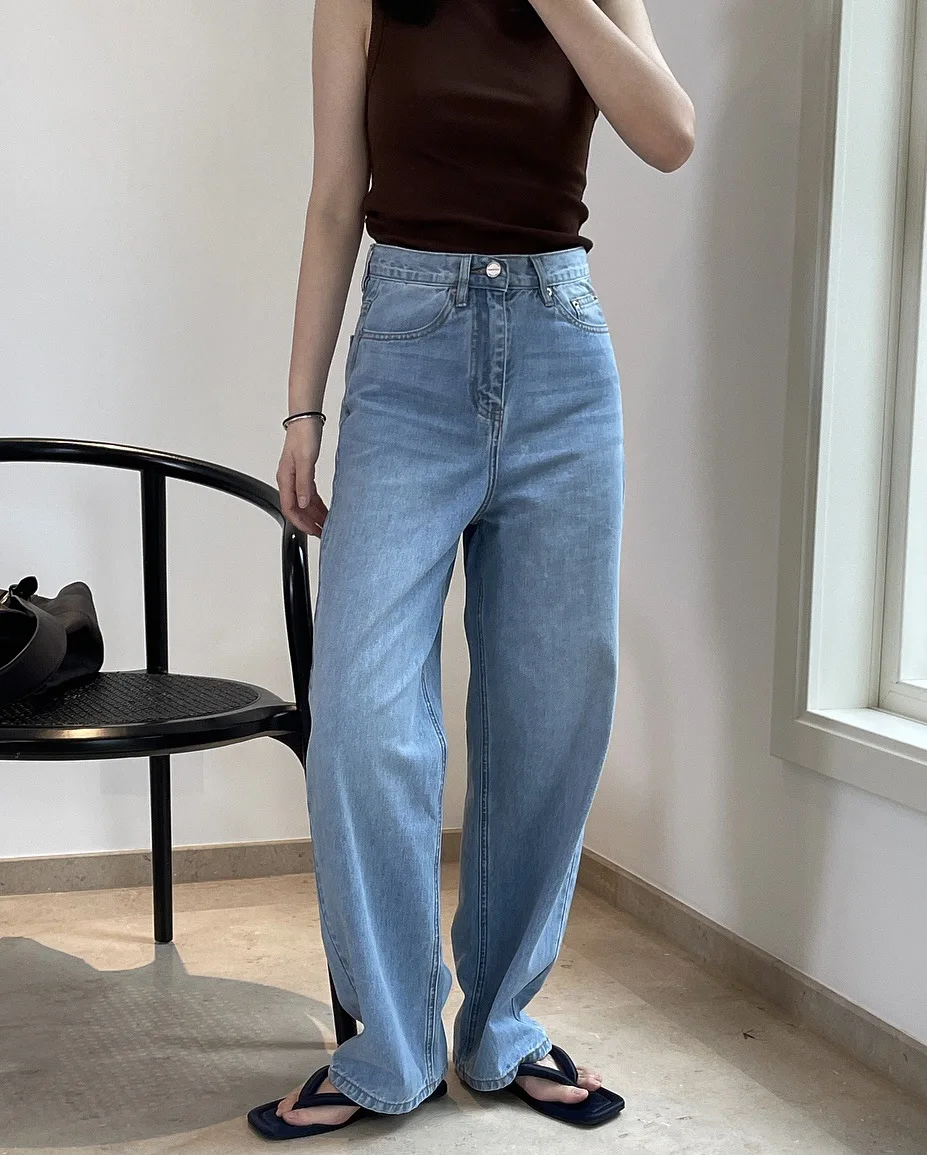 woman wide jeans