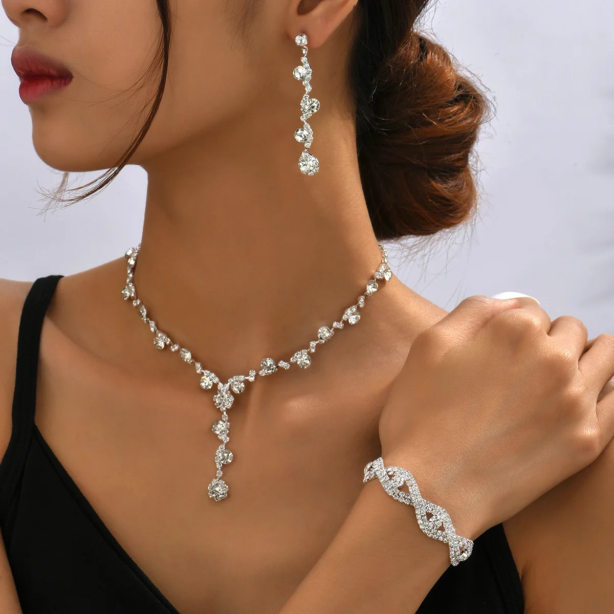 

Fashion Crystal Rhinestone Necklace Earrings Bracelet 3 Piece Jewelry Wedding Bridal Jewelry Set