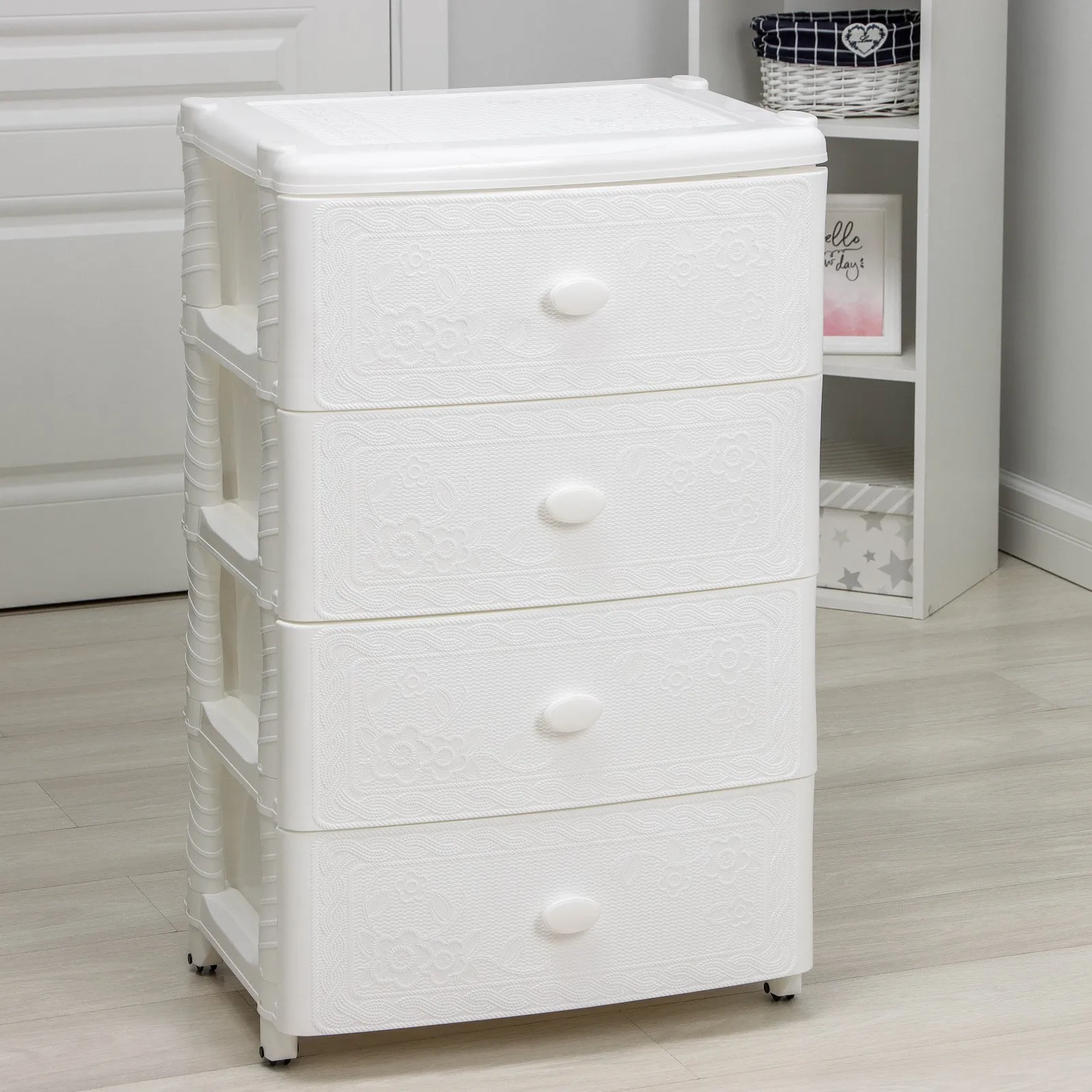 комод 4 х секционный широкий флоран