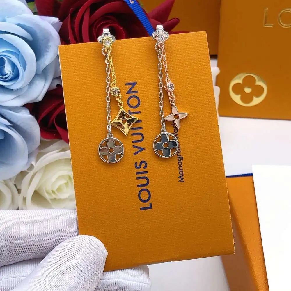 точная копия 1:1 Серьги Модные Массивные Серьга Louis Vuitton С Для Женщин Женская