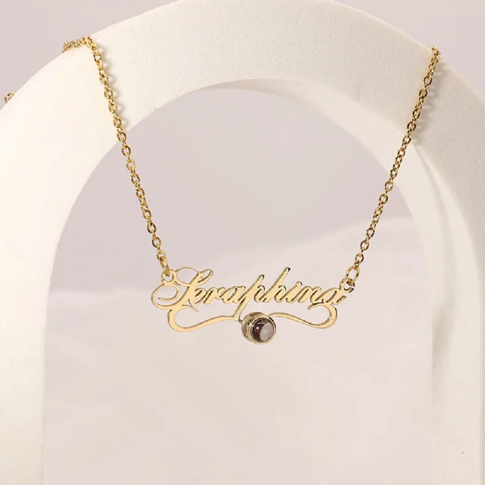 Custom Photo With Name Projection Necklace Personalized Stainless Steel Letter Pendant Personality Creative Unique Gift ForFemme