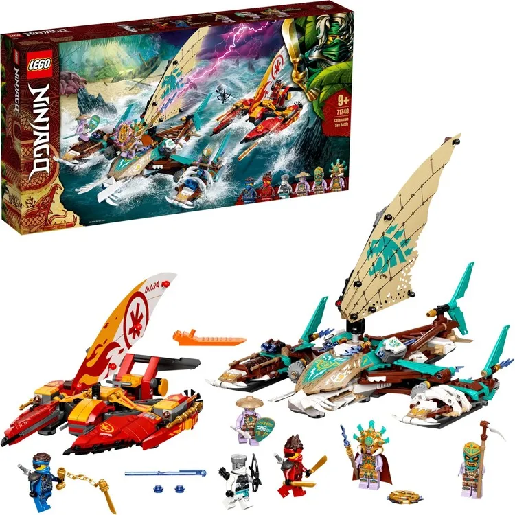LEGO Набор для морской битвы на катамаране® NINJAGO® 71748; Игровой набор ниндзя с игрушками для катамарана (780 штук)
