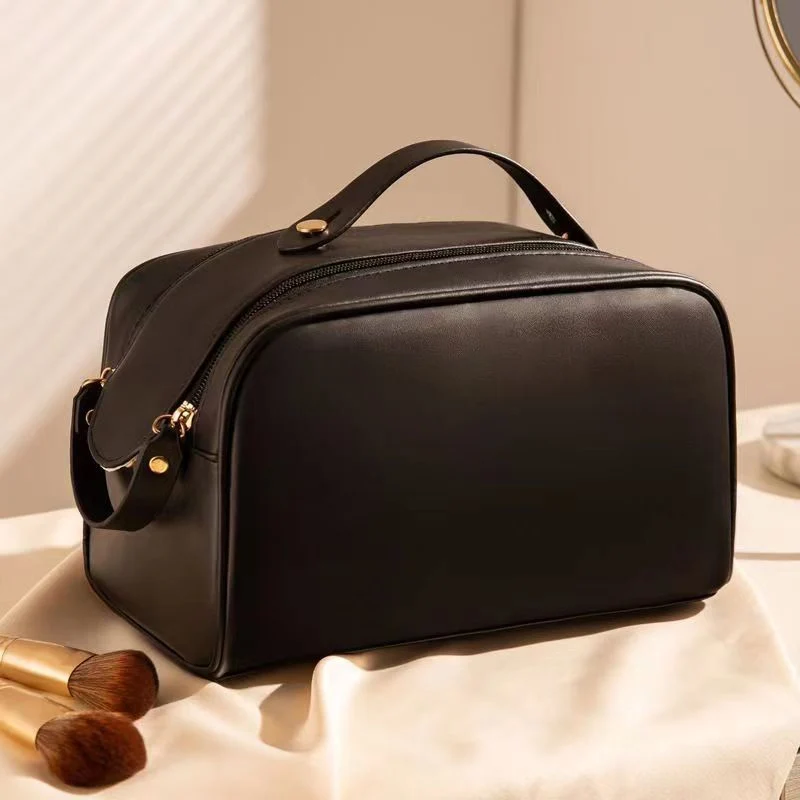 

High quality genuine leather versatile gifts for women makeup bag My0415