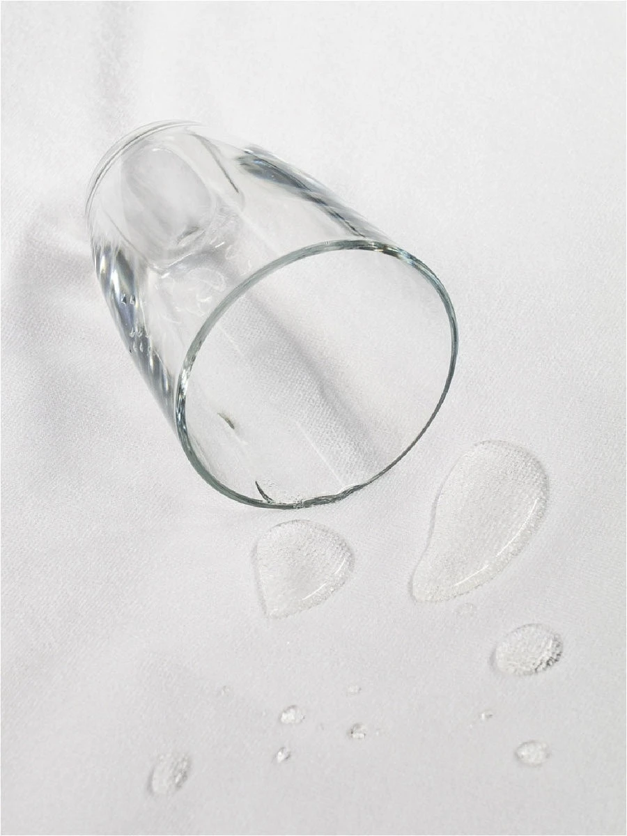 Наматрасник 180х200 см непромокаемый / Чехол на матрас Аквастоп простыня