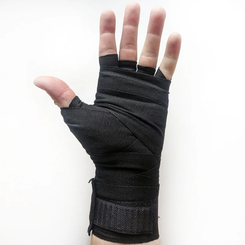 Боксерские бинты 4 5 метра FIGHT EXPRESS эластичные черные для защиты рук и костяшек