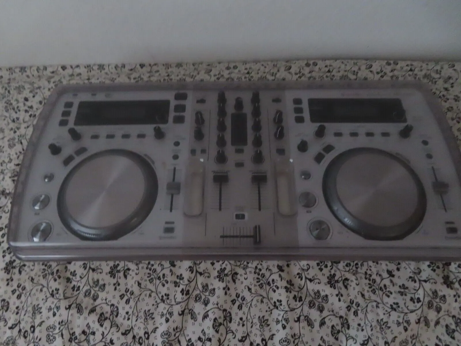 

Best Trade For New Wireless DJ System XDJ-RX Aero.