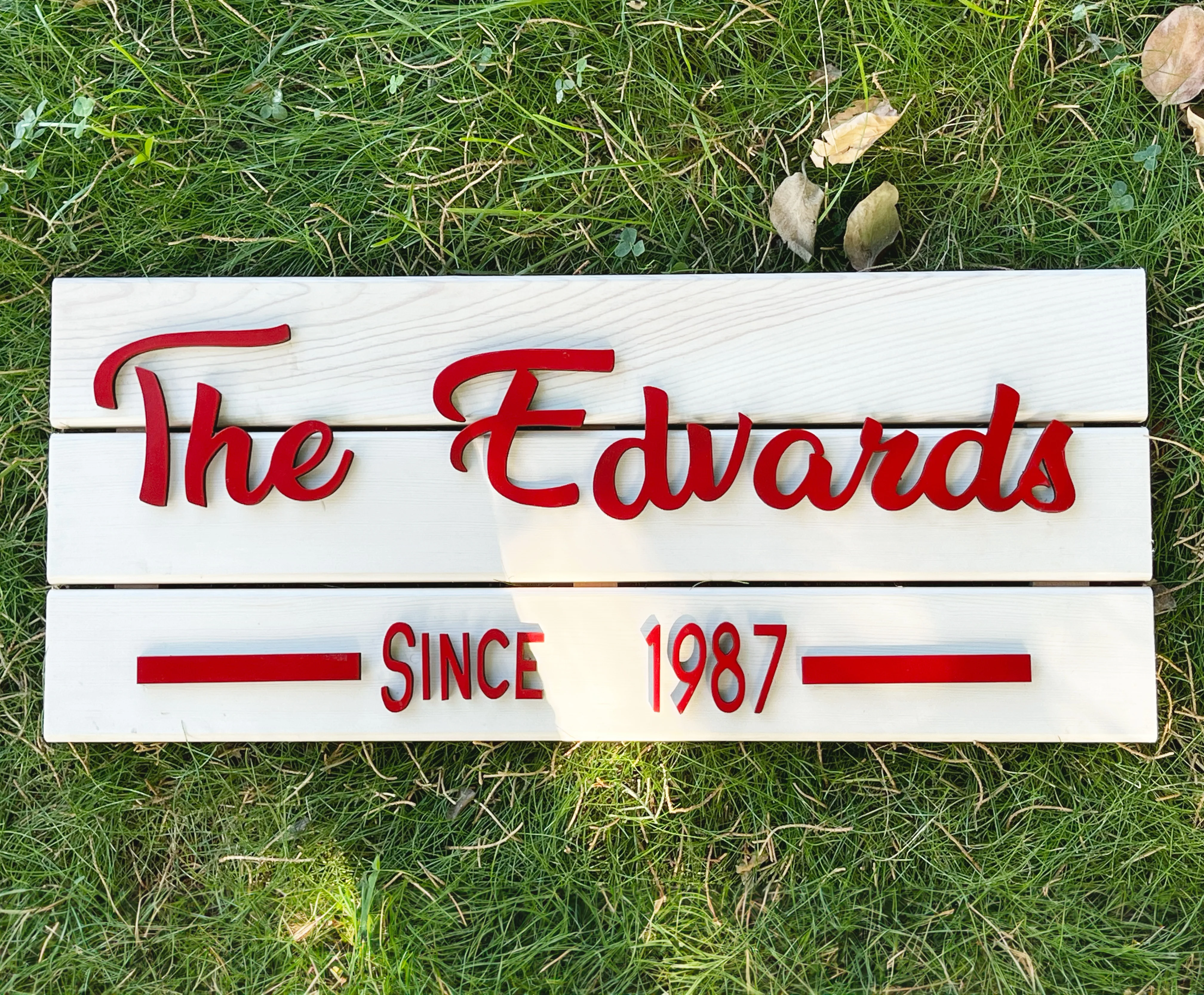 

Wooden Last Name Sign, Pallet Family Name Sign, Couple Sign, Name Pallet Sign, Custom Wedding Gift, Established Sign, Rustic