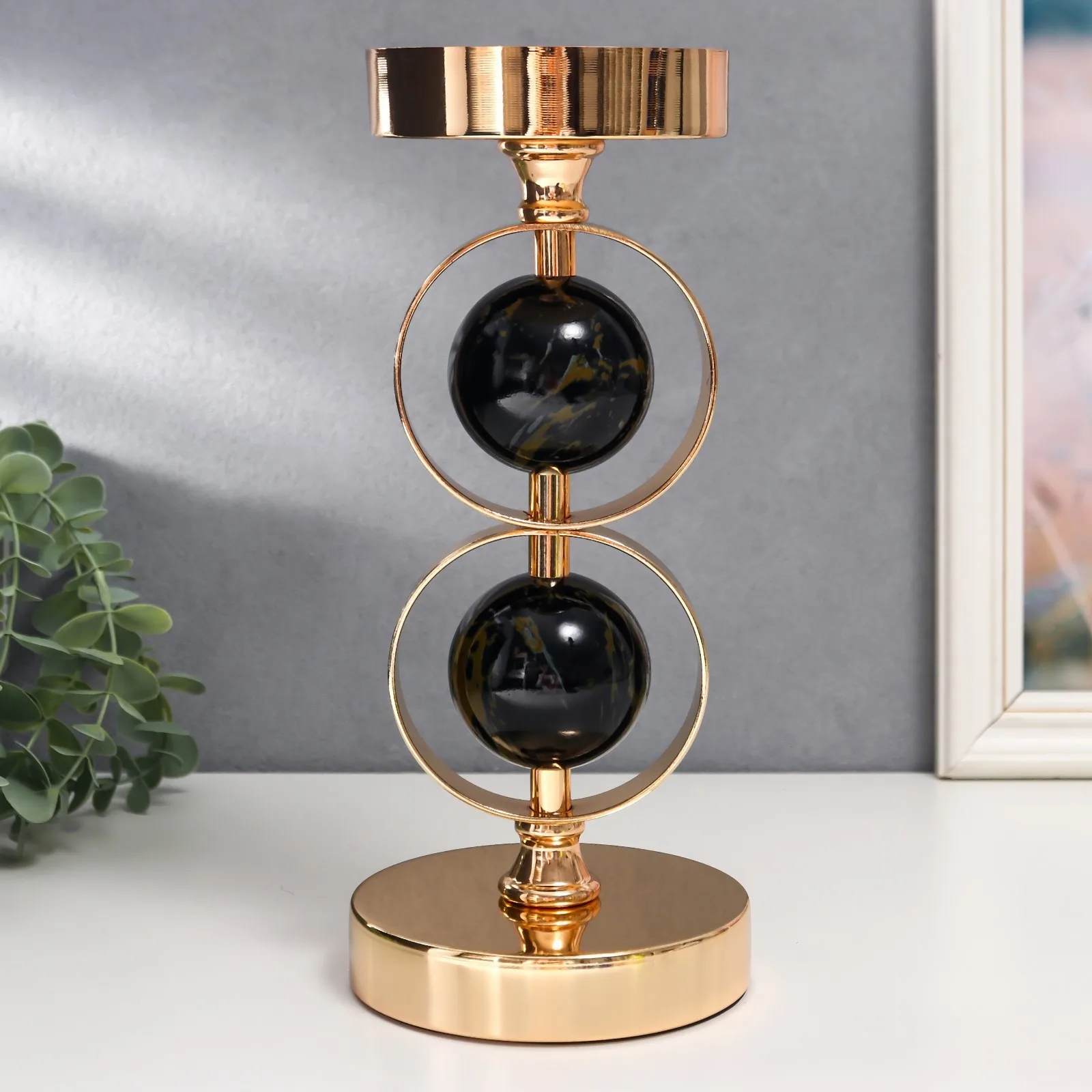 Подсвечник металл на 1 свечу Два чёрных мраморных шара в сферах золото 27х12х12 см