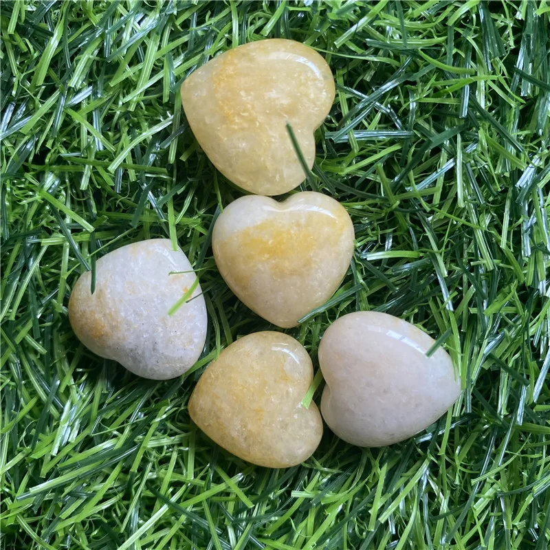 

20MM 5pcs Natural Love Heart Shaped Healing Crystal Yellow Jade Quartz Gemstone Worry Stones Gift Wholesale For Jewelry Pendant