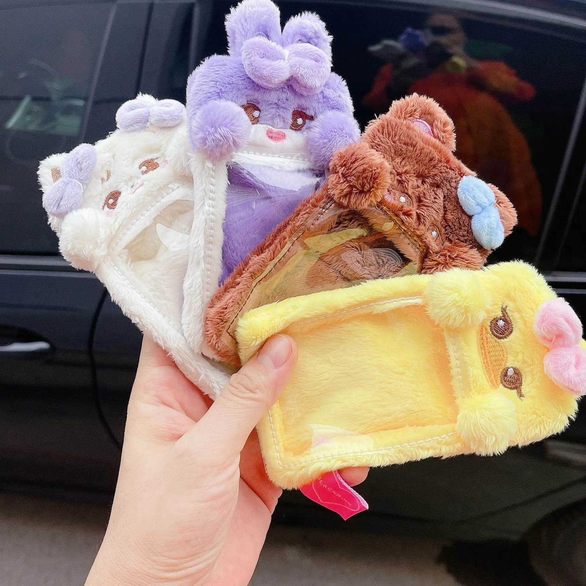 

KPOP LISA ROSE JENNIE JISOO Cartoon Animal Bus Card Certificat Sleeve Rabbit Hair BORN PINK 2022 World Tour Plush Toys Fans Gift