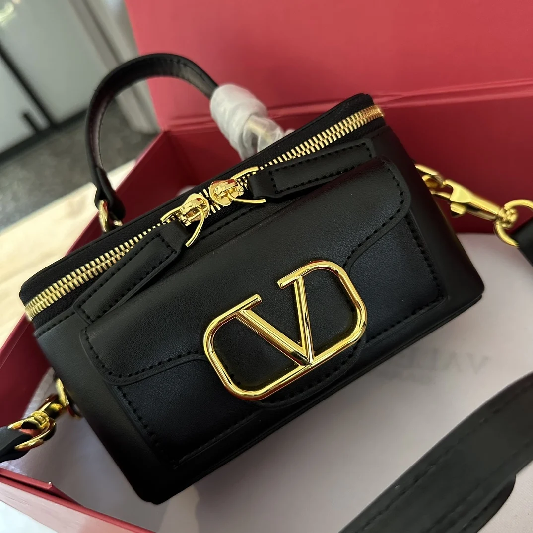 в стиле Valentino Изысканная сумка-футляр с ручкой 100 Размер: 17 * 10 см копия 1: 1