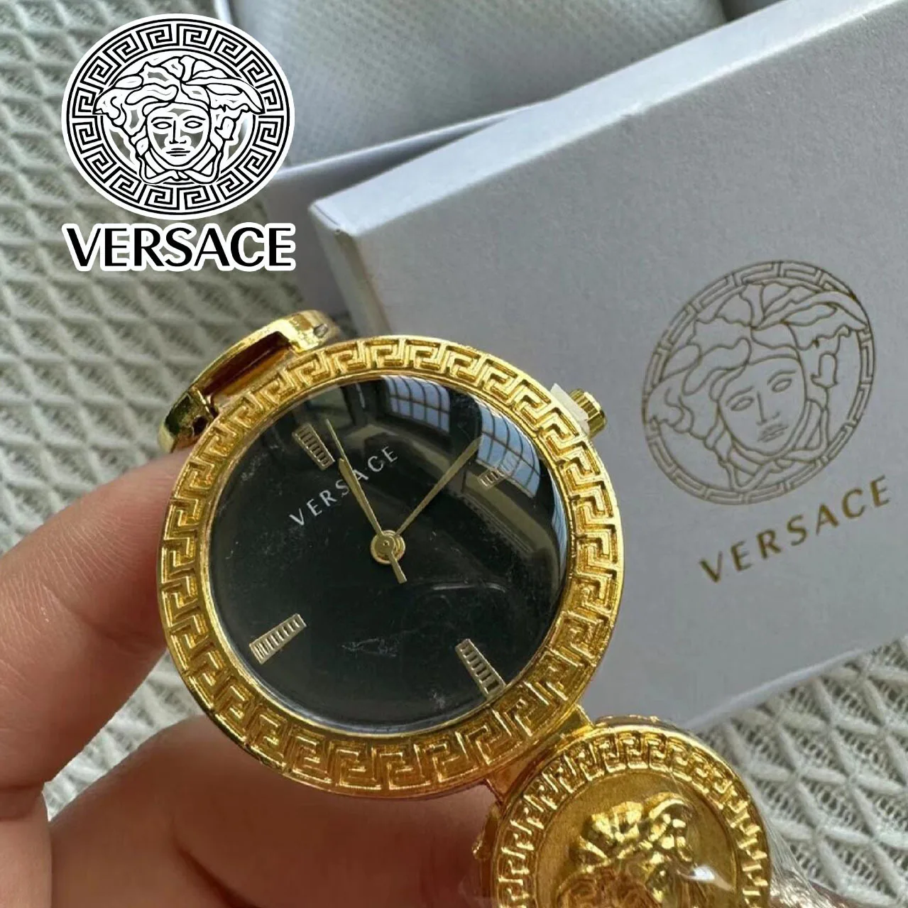 Часы в стиле Версаче модные женские часы легкие роскошные браслеты высокого