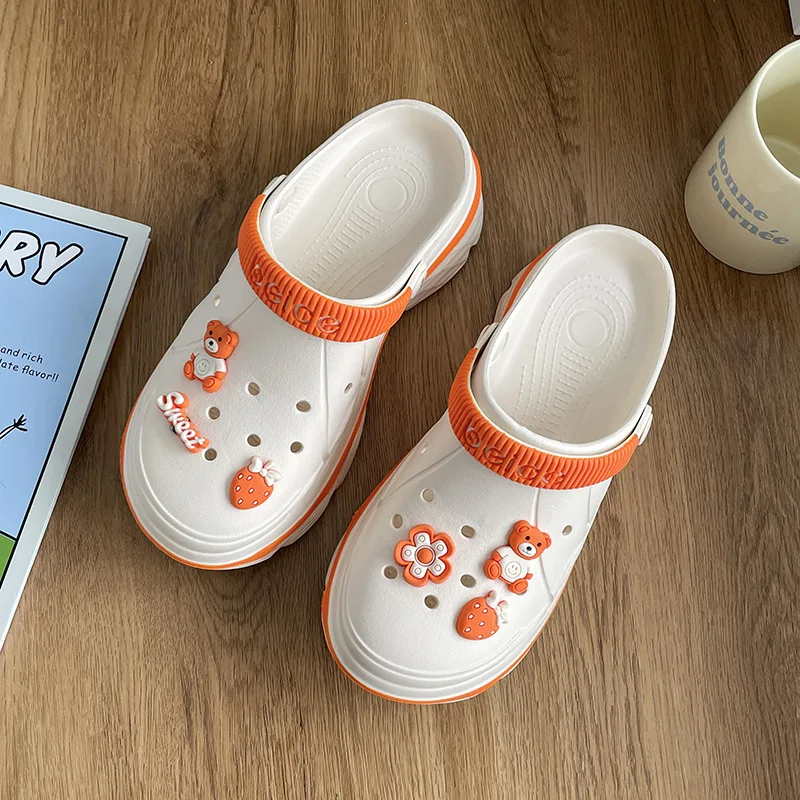 Women Sandals Hole Shoes Girl Beach EVA Light Home Slippers Outdoor Summer Wading Non Slip Sneaker Carton Crogs Female Hole Shoe