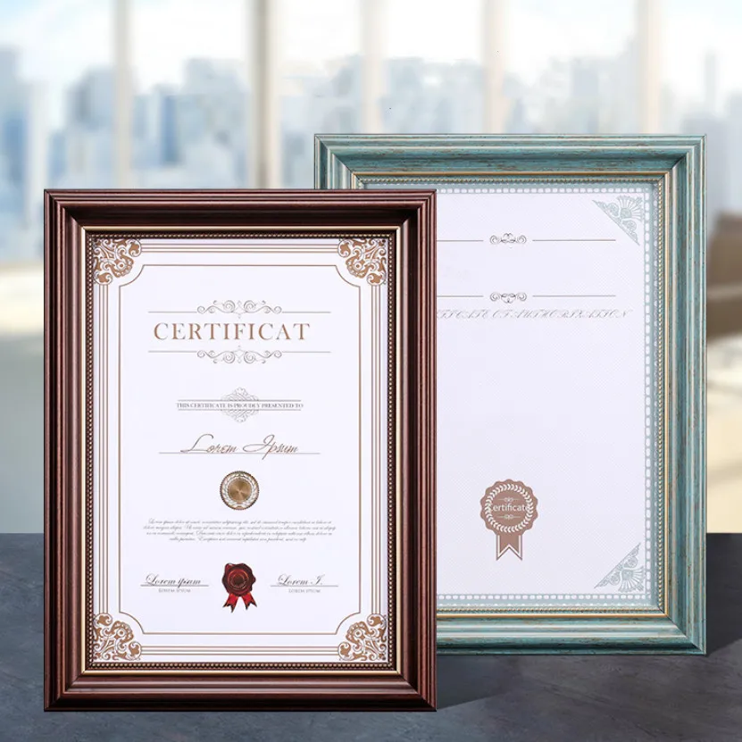 Рамка для фотографий в европейском стиле