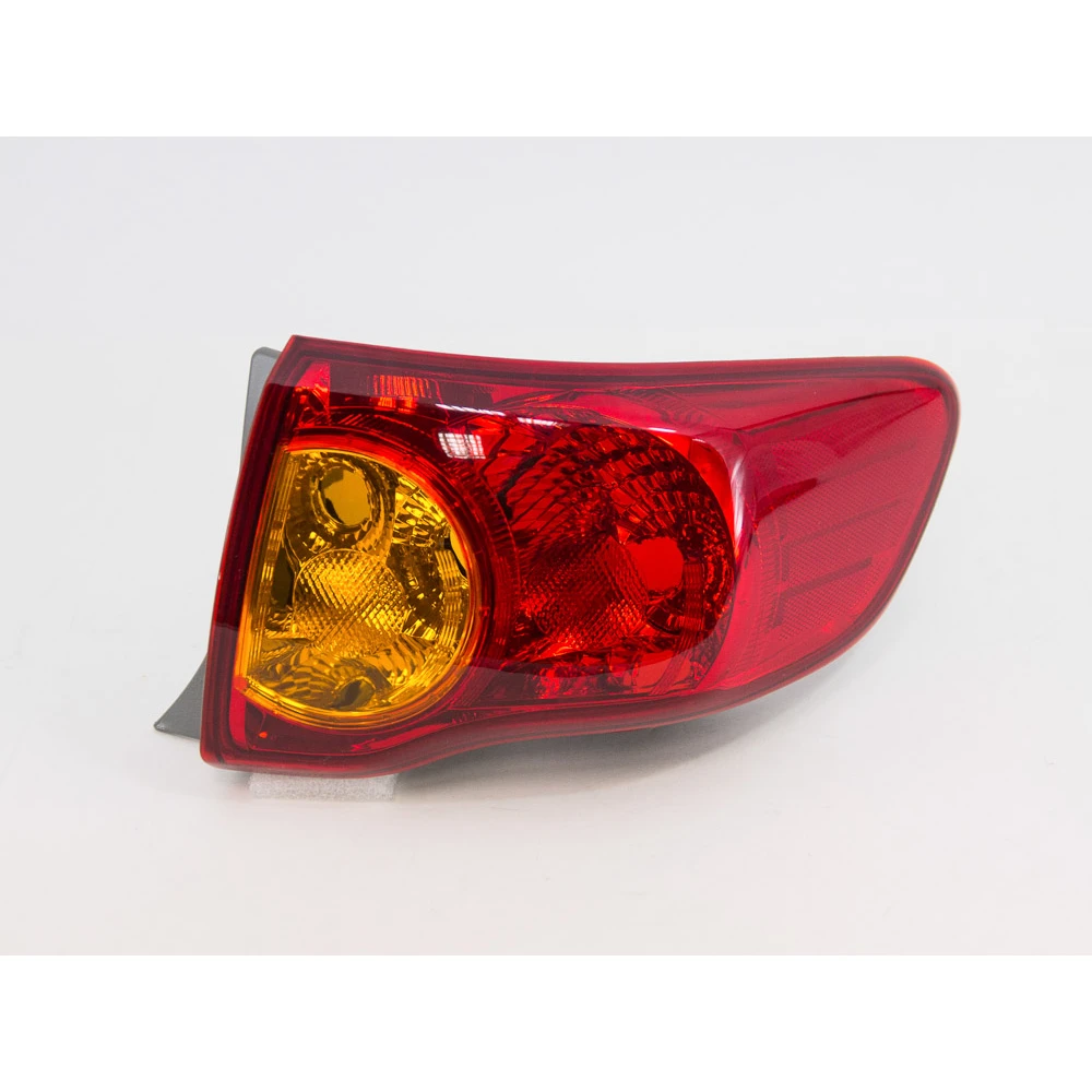 Задний фонарь corolla. Тайта каролла 2007 задний фонарь. Правый задний фонарь на тойоту королла. Задние фонари тойота королла 150. Фонари задние corolla e150.