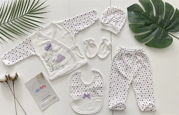 

Jaju Baby 0-3 Months Child/Baby Lilac Heart Polka Dot 5 Pieces Newborn Hospital Outlet Set