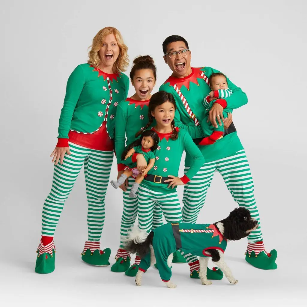

Christmas Family Pajamas Sets 2023 Matching Outfits Print Adult Kid Baby Bodysuit Top + Pants Christmas Xmas Sleepwear Wholesale