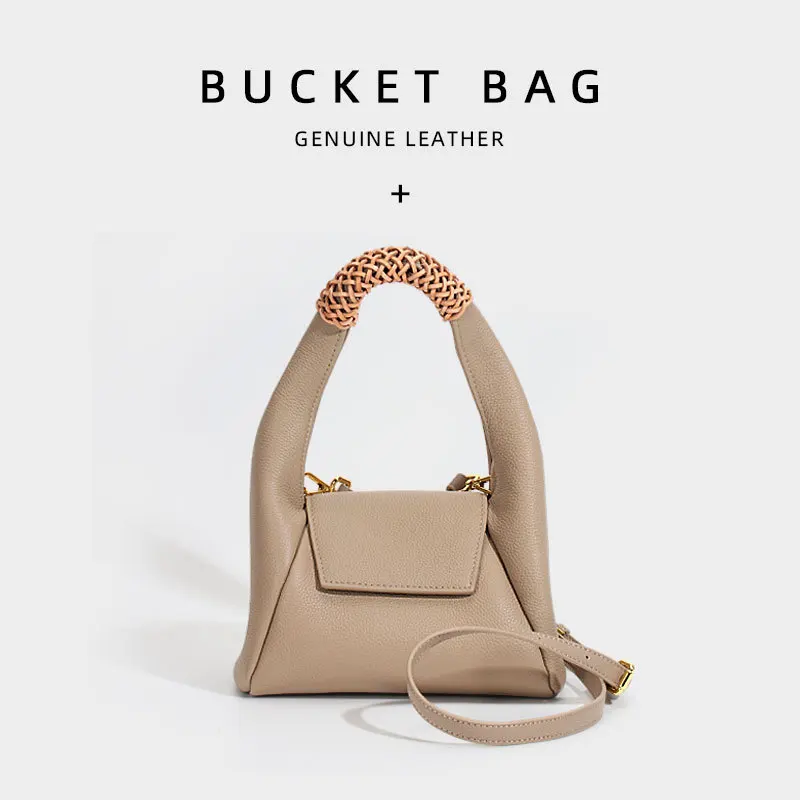 

Bag women's fashion cross-body bag 2023 new high-end sense handheld niche design versatile one-shoulder leather women's bag