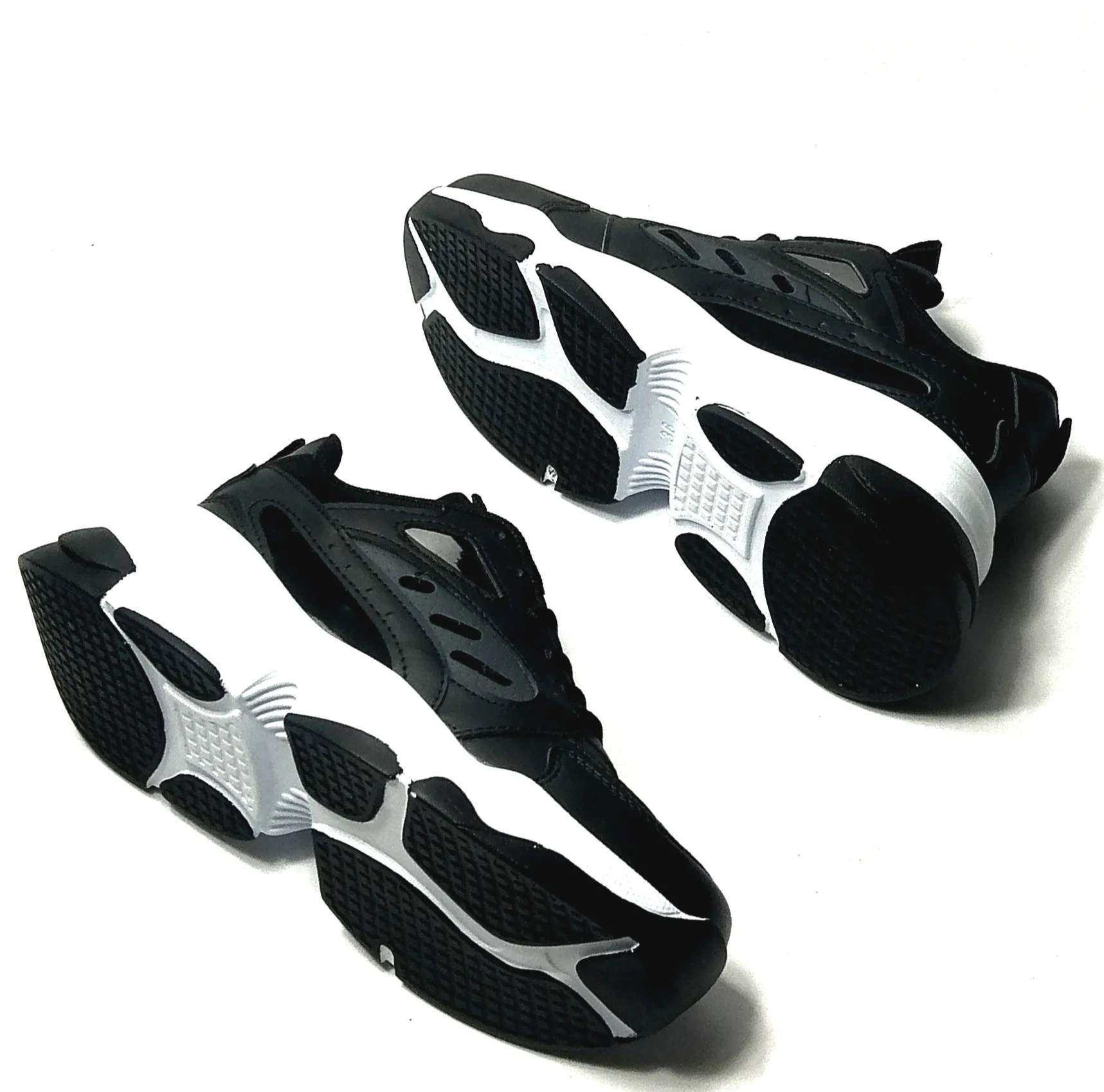 

WOMEN'S SNEAKERS, HIGH SOLE MODERN WATER-RESISTANT DAILY SCHOOL AND WALKING SHOES EXCELLENT WORKMANSHIP 1 . QUALITY BLACK COLOR
