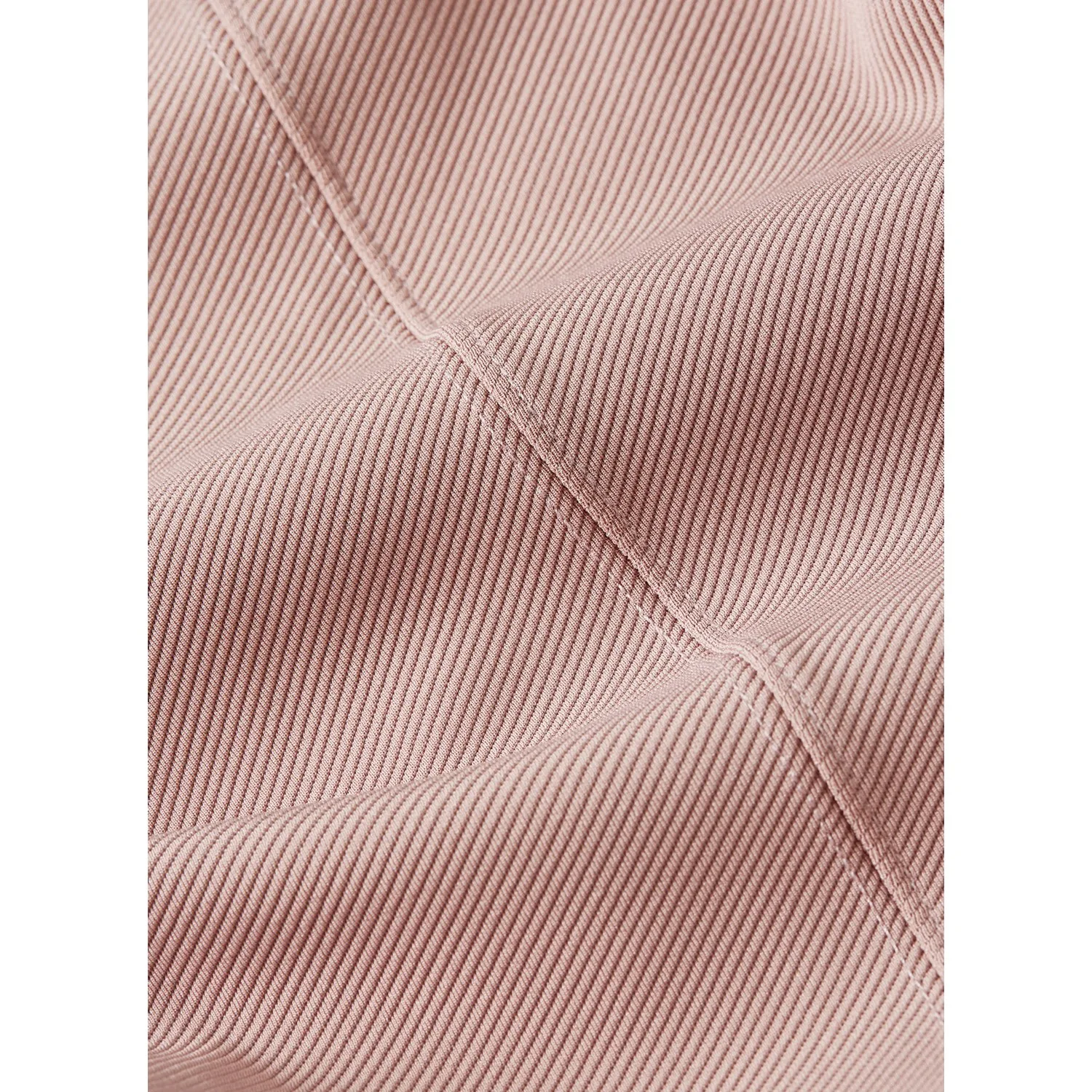 Рисунок 3 - Calvin Klein Розовые женские спортивные
