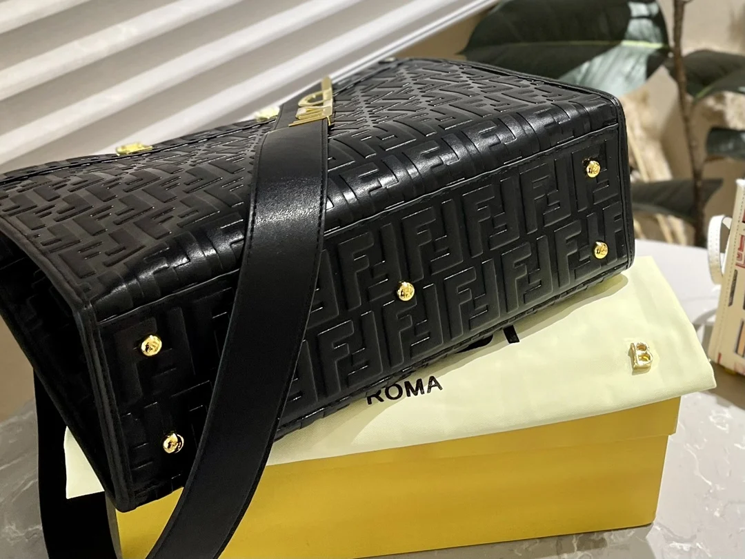 В Стиле 2024 Новая КошелеК На Сумка-меССенджер Подмышки Через Плечо Модная Женская