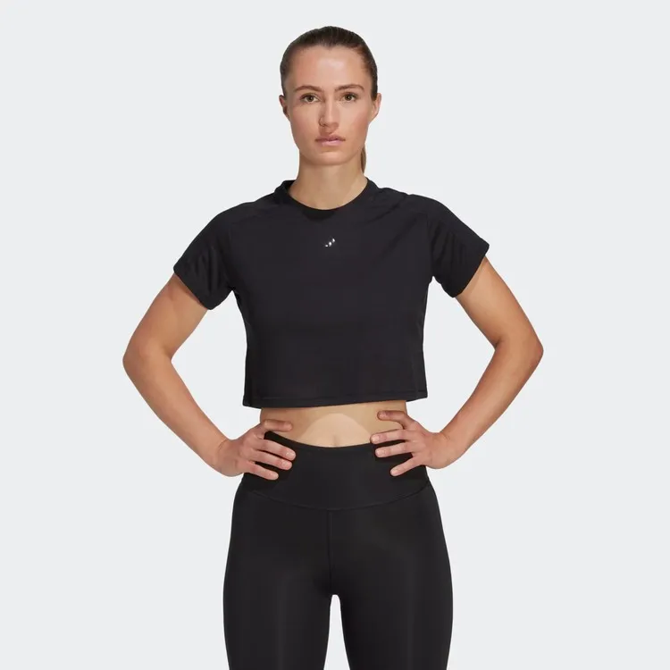 Женская повседневная футболка Adidas
