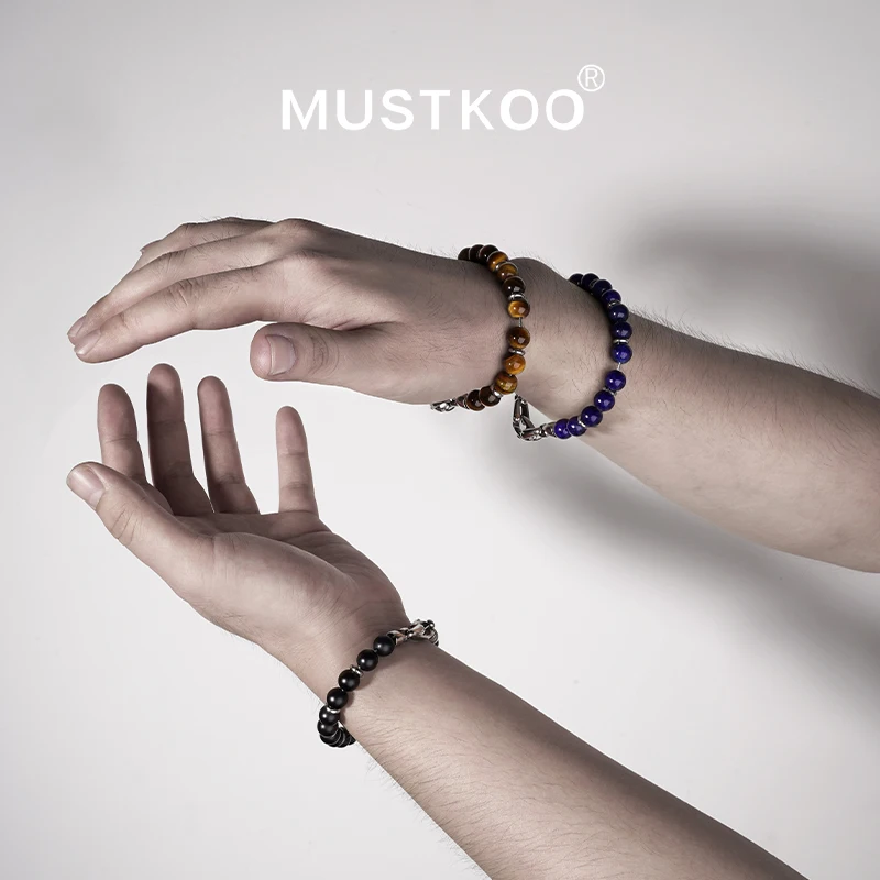 MUSTKOO Мужской браслет с камнем Тигровый глаз 18 см. из бисера лазурита и черного