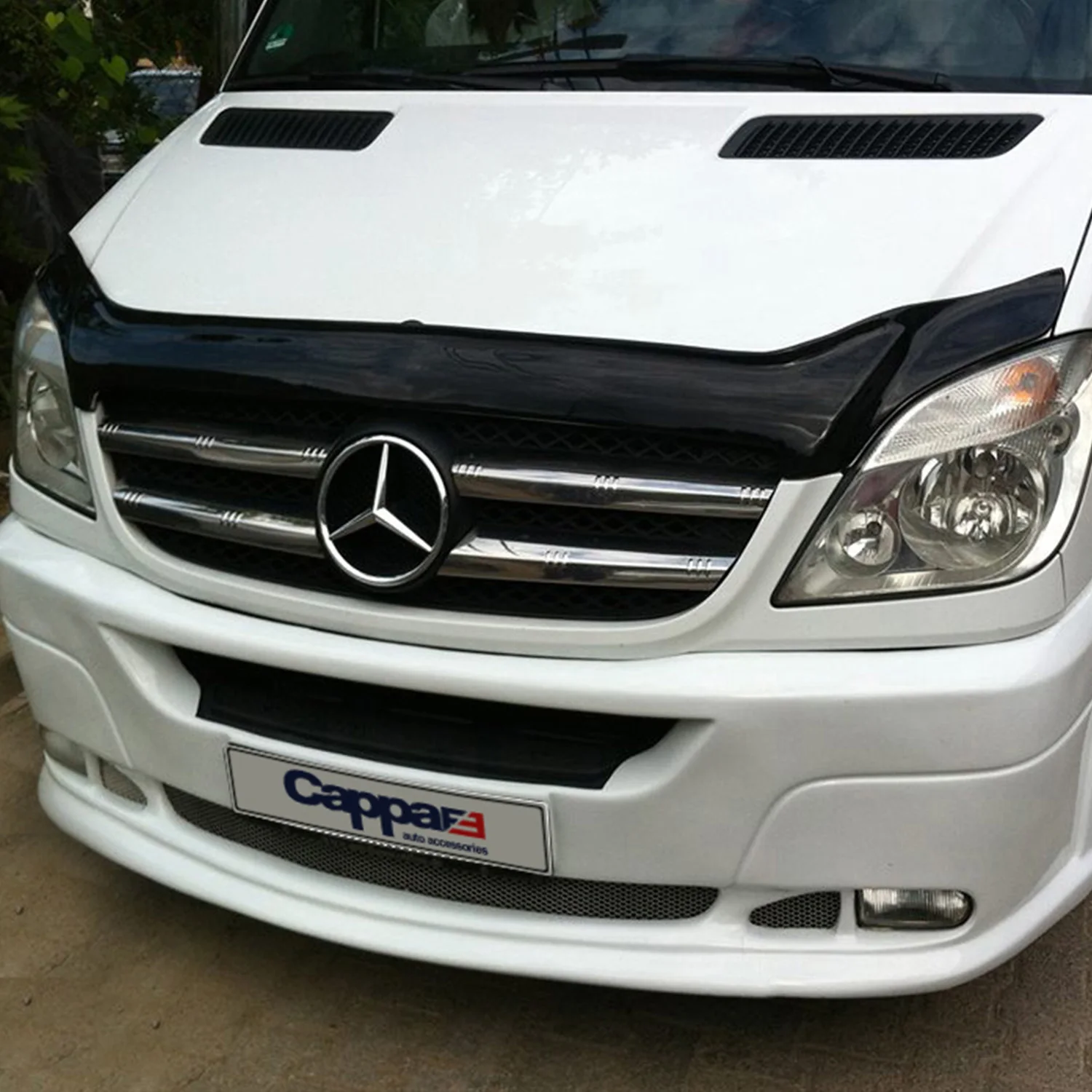 

Передний защитный спойлер для капота Mercedes Benz Sprinter W906 от 2006 до 2014