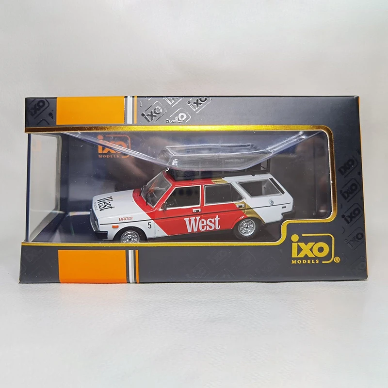 

IXO Diecast 1/43 Scale FIAT 131 1977 Alloy Car Model Collection Souvenir Display Ornaments Vehicle Toy