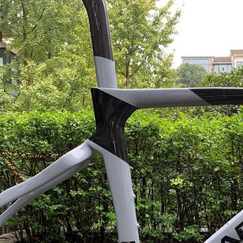

【Ultra Light】Cool T1100 New F12/F10 V/Disc Brake Carbon Bike Frame Mount Road Frameset and Handlebar