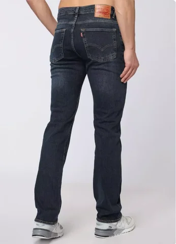 Мужские джинсы Levi's® 506™ с комфортной прямой штаниной и не высокой эластичностью для максимального удобства