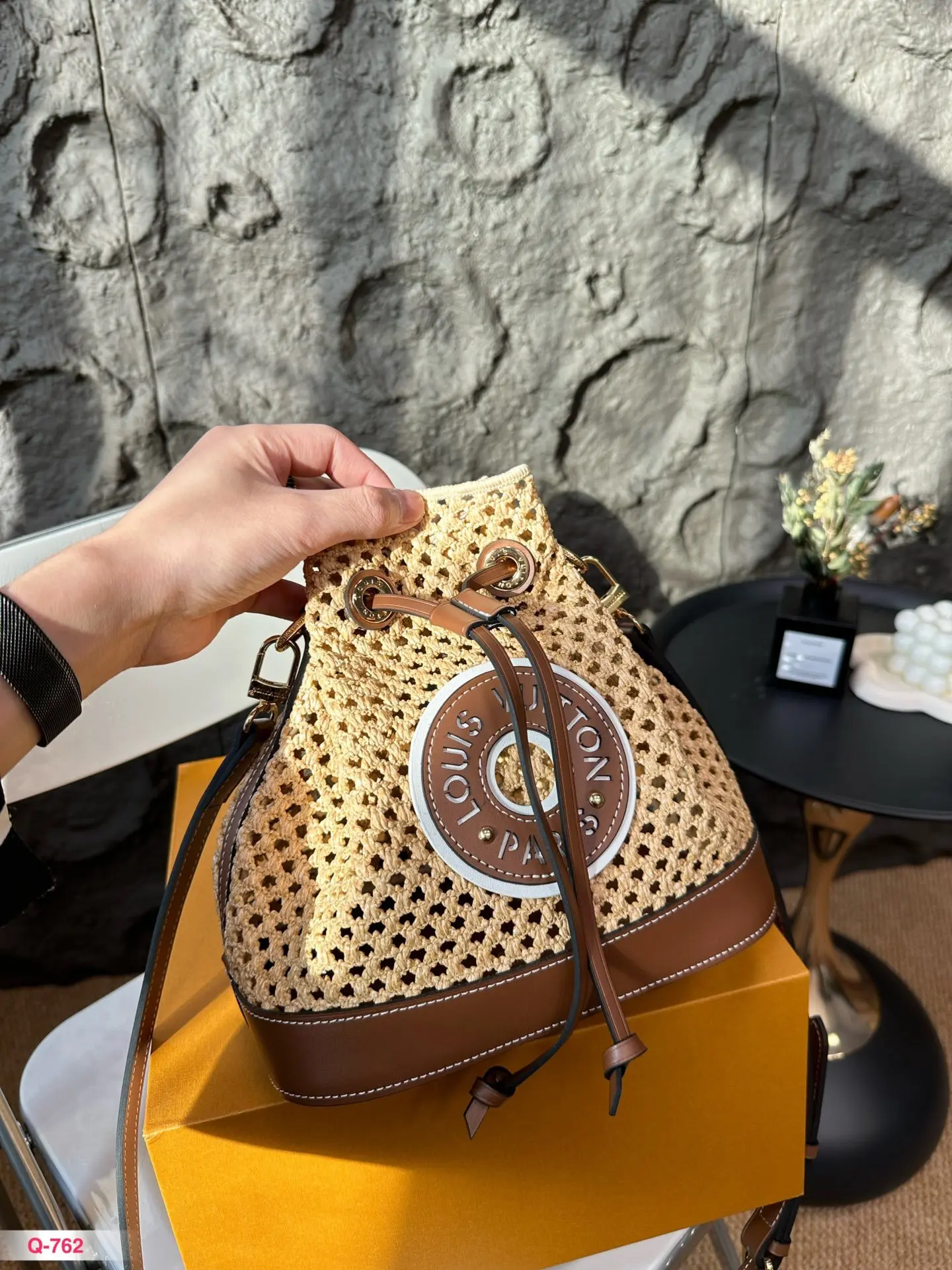 Стиль Copy1:1 Vuitton Louis Hundred Антикварная тканая сумка-ведро через плечо Премиум-класса