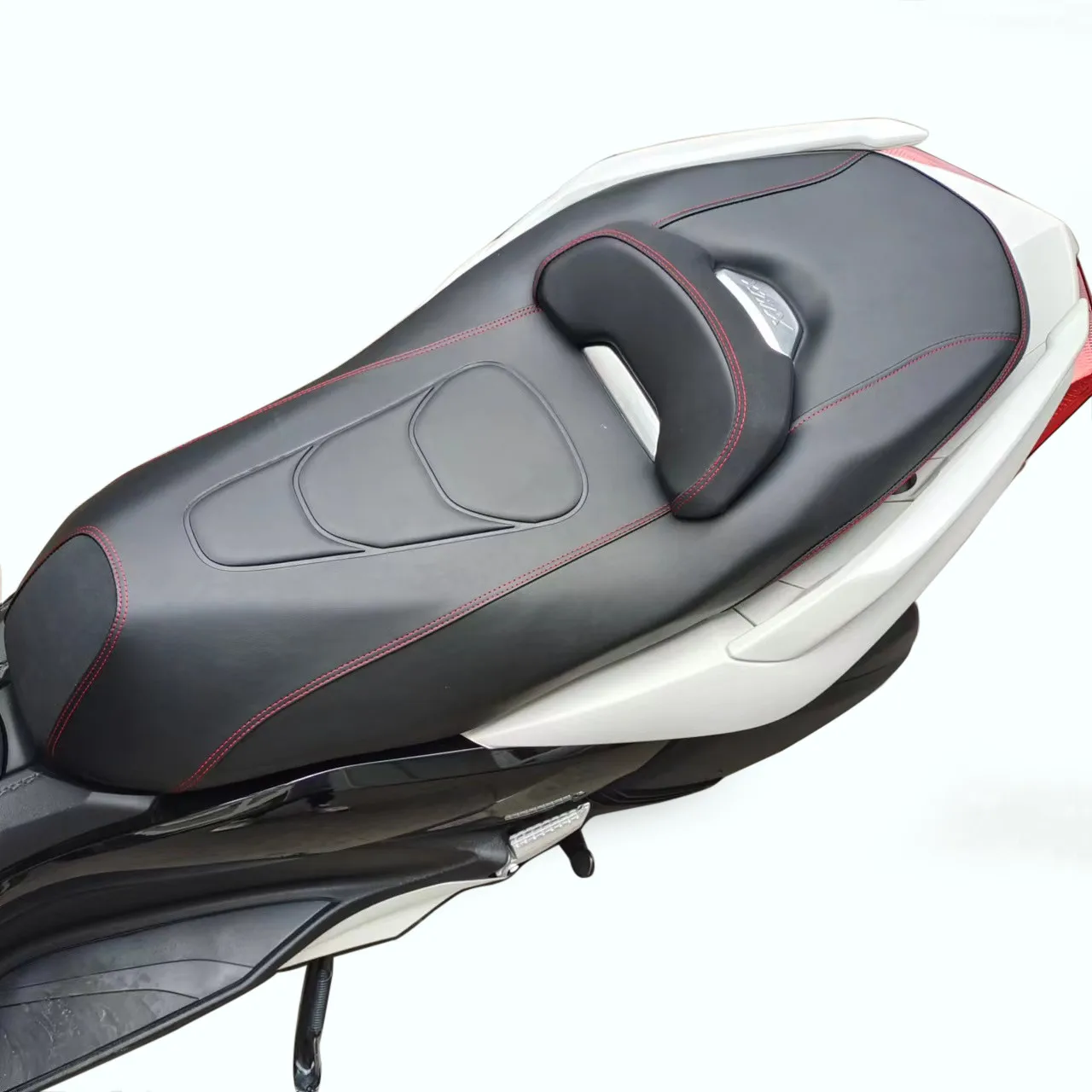 

Modified Motorcycle xmax 300 accessories 2022 Xmax Seat Saddle Waterproof Soft Comfortable Leather Seats for Yamaha Xmax 250 300