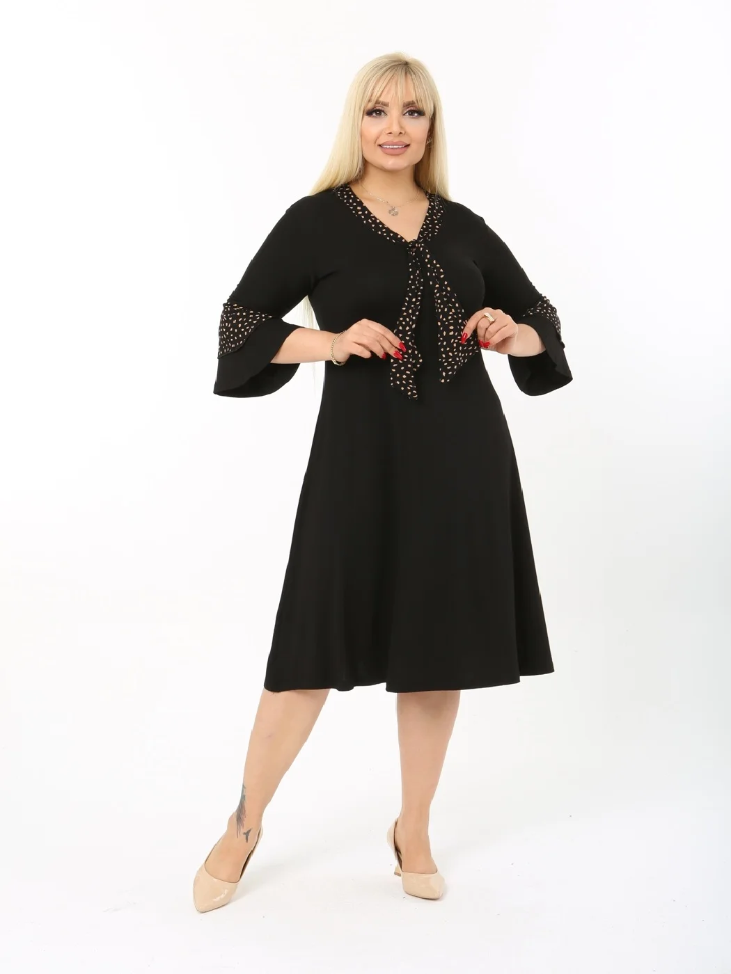

Plus Size Women Clothing 2022 Elegant Fashion with Scarf Black Brown Dotted Knee-Lenght Lycra Knitted Viscose Made in Turkey