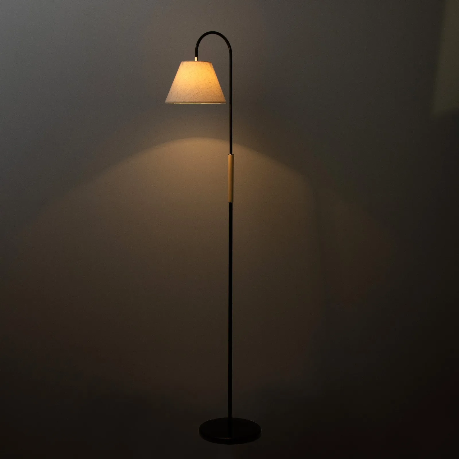 Купить Торшер Леруа Новосибирск