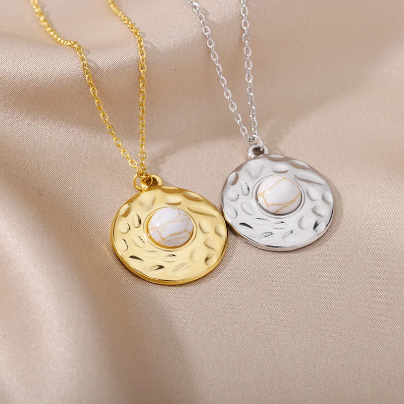 

Stainless Steel Opal Sun Pendant Necklace For Women Color Stone Texture Round Necklaces Choker Boho Beach Holiday Jewelry Bijoux