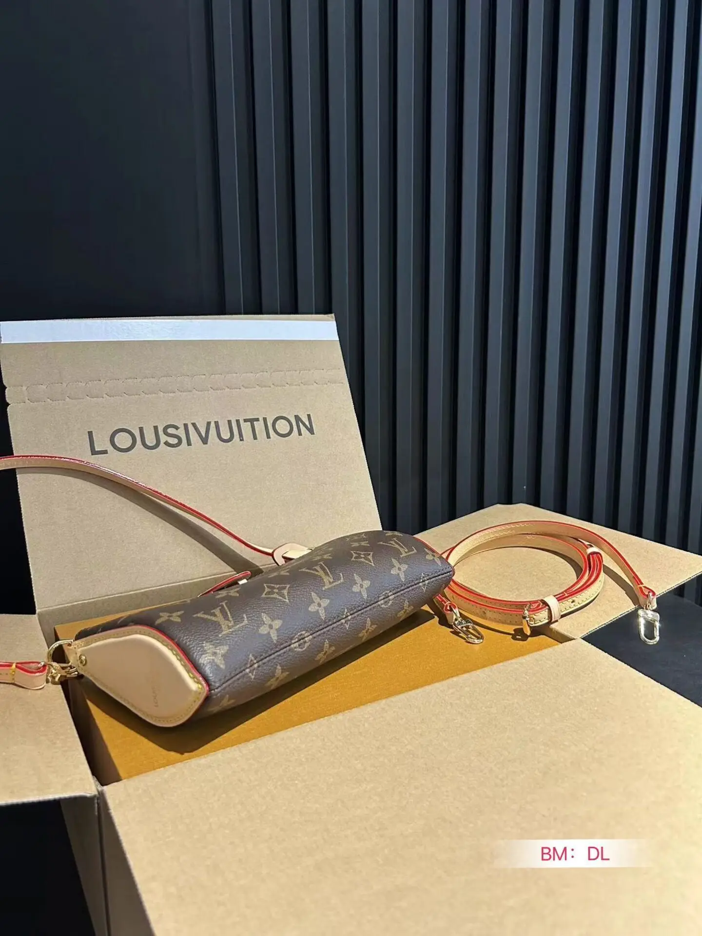 Vuitton LV Louis Tote Cope 1:1 2024 Новая Женская Сумка-кошелек Через Плечо Модная