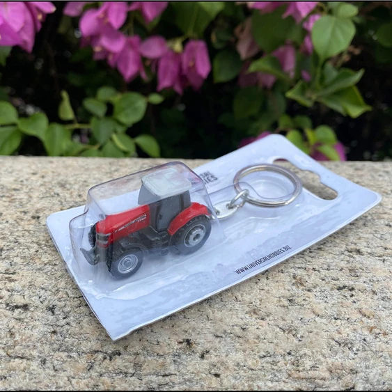 

UH Massey Ferguson 7726 Tractor Alloy Mini Keychain Model