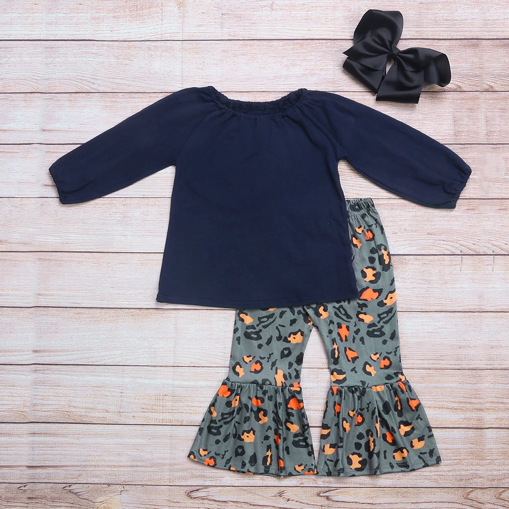 

2022 1-8T Baby Girls T-Shirts Set Solid Black Long Sleeve Leopard Print Bow Trousers Bell-Bottoms Outfits For Fall Clothes