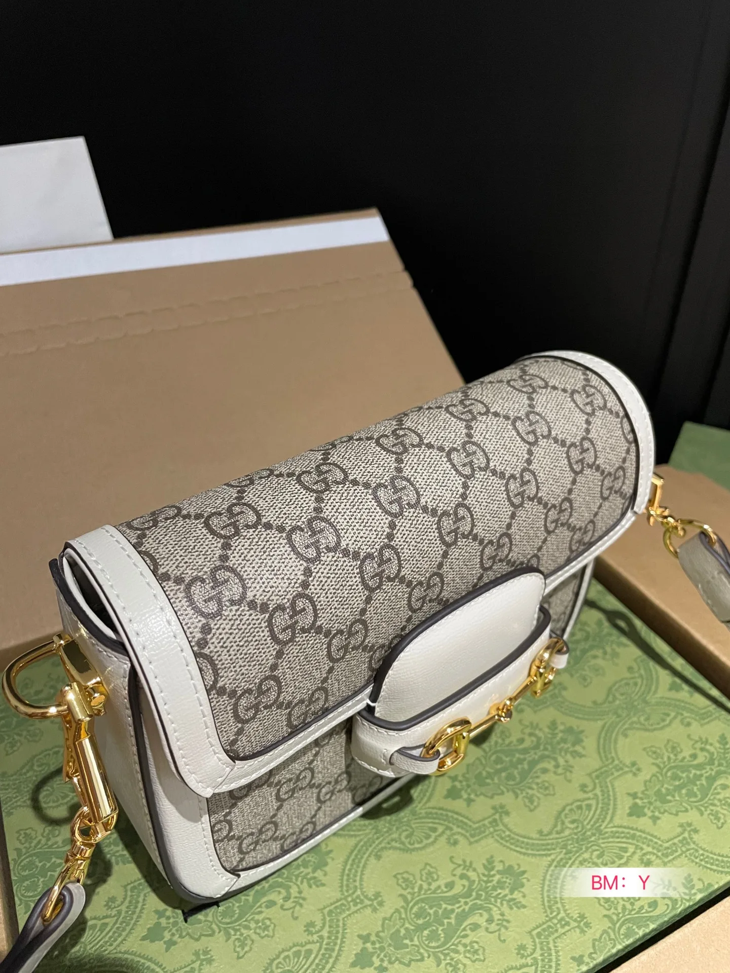 Женская большая сумка с принтом GUCCI