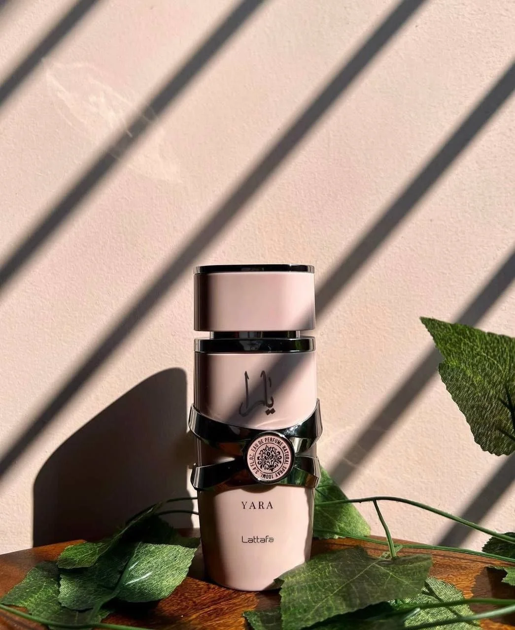 Духи zara lattafa. Латафа яра. Pride of lattafa духи. Fakhar rose lattafa perfumes. Отзывы на духи яра.